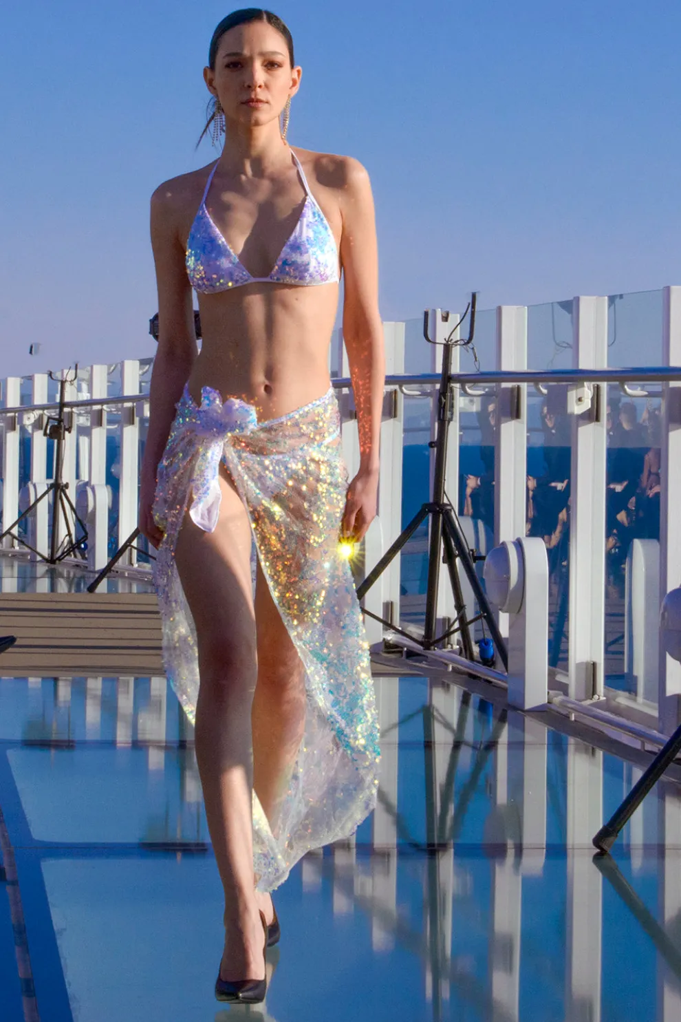 Lola Sequin Pareo